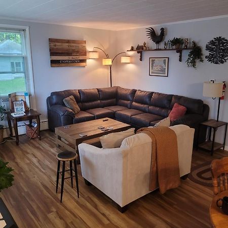 Kountry Living Bed And Breakfast Онионта Екстериор снимка