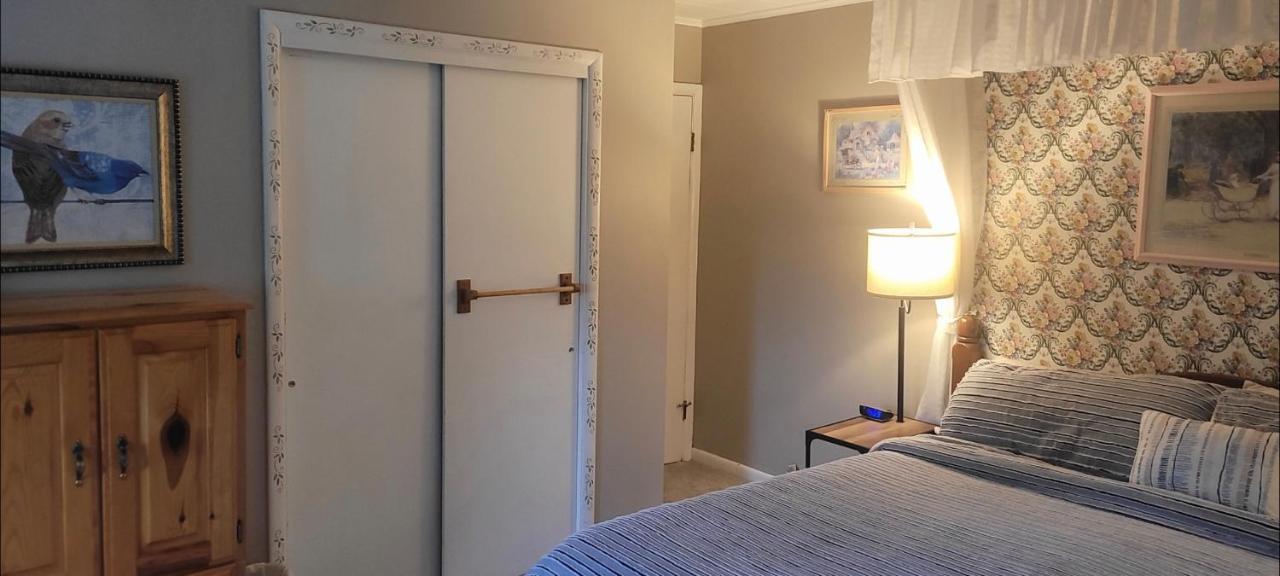 Kountry Living Bed And Breakfast Онионта Екстериор снимка
